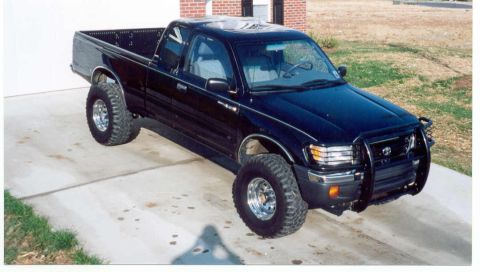 1995 Ford Bronco - My Tacoma that I had a habit of breaking on the trails. Sold it in the Truck Trader after 1 DAY!!!