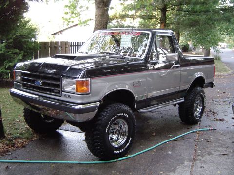 1989 Ford Bronco - Cleaned up, ready to dyno