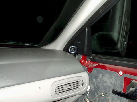 2001 Ford Taurus - right panel mounted