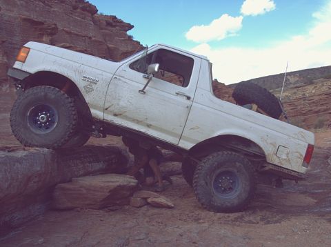1987 Ford Bronco - btw that is not me stacking rocks for myself :P