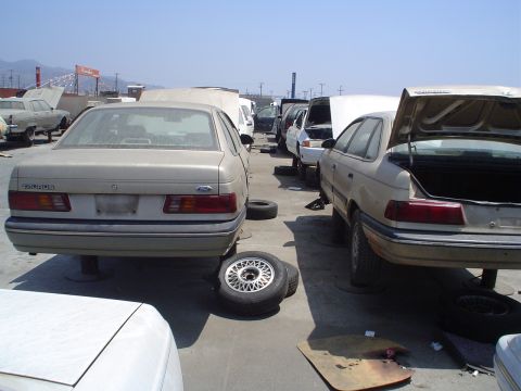 1993 Ford Taurus - a few twins.. sort of
