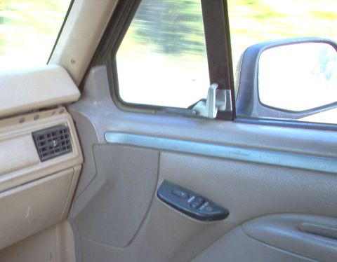 1983 Ford Bronco - This shows the difference in the shapes of the 2 dashes. The pad sticks up because this dash was damaged in the original body when I rolled…