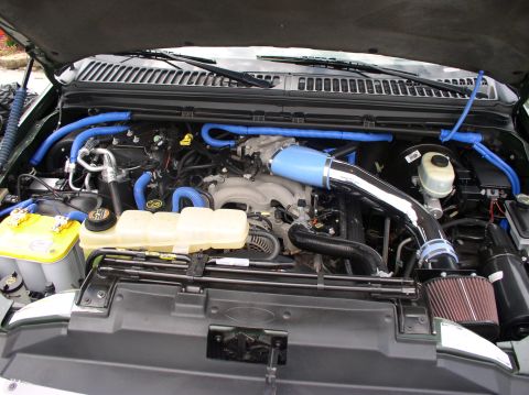 2000 Ford Excursion - Mac cold air intake some blue split loom Optima yellow top battery