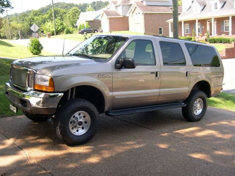 2000 Ford Excursion - Current version Excursion with 295 Nitto tires replacing 35 12.5 BFG AT's. Much improved ride and highway handling!