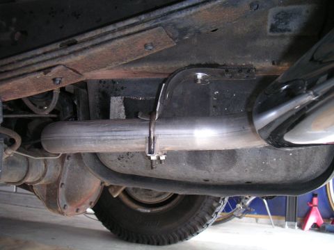 1994 Ford Bronco - New exhaust is side exit behind the rear wheels.