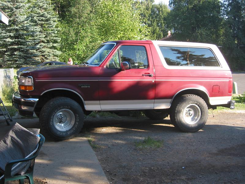 '93 Bronco - 3rd Bronco - Daily Driver & 33" Tires