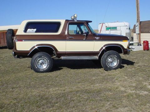 1979 Ford Bronco - after 4" BDS lift