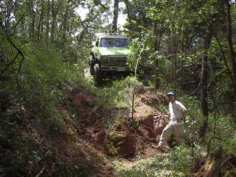 1986 Ford Bronco - This is the 3 foot sand lip that I had to get winched back over.