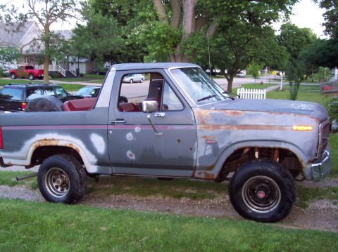 1986 Ford Bronco photo