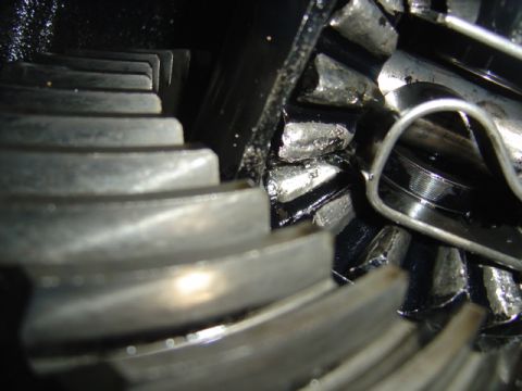 1996 Ford Bronco - The internal gears of a vehicle's differential show signs of wear and tear.