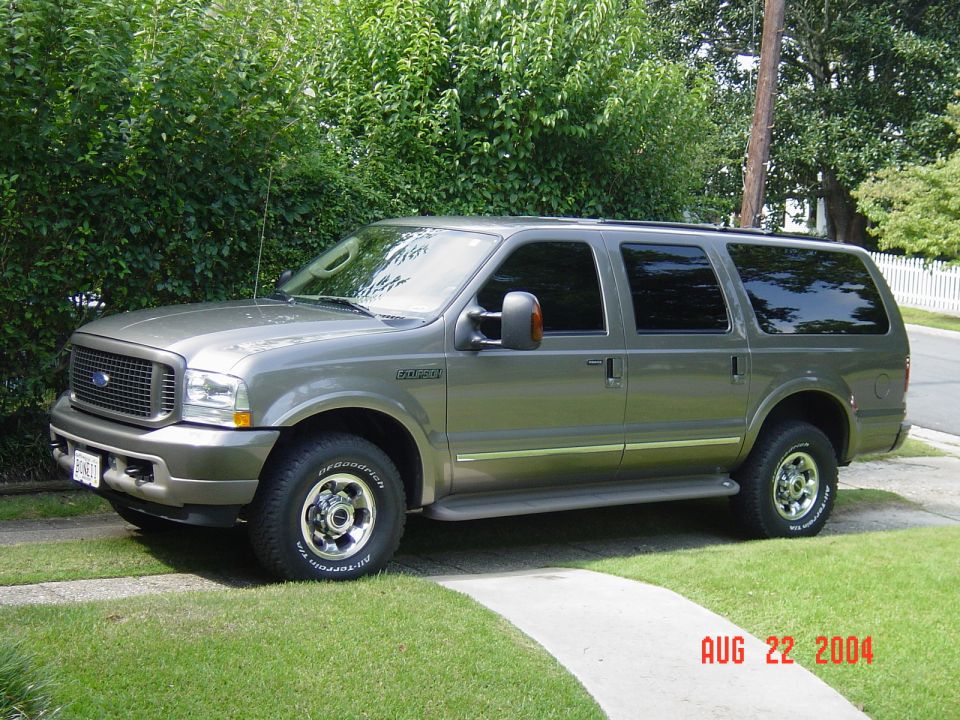 2004 Ford Excursion