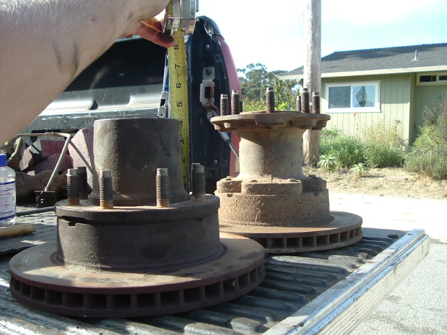 DRW hubs vs. SRW hubs. the dually hubs add about 5" of width per side compared to the single wheel ones. and no, i will not be running the dually setup.