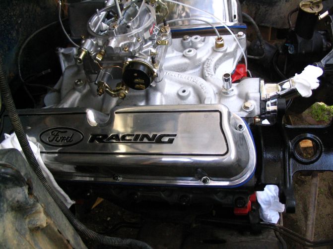 Chrome Ford Racing valve cover on engine