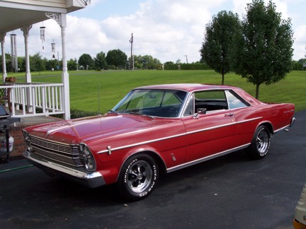 1966 Ford Galaxie photo