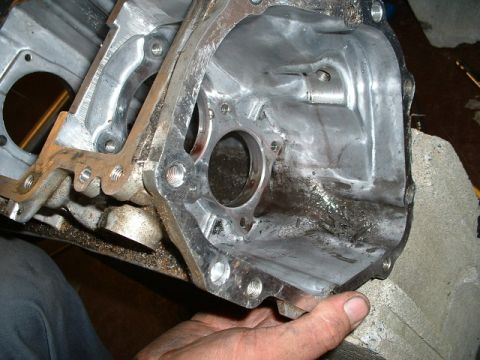 1992 Ford Ranger - Look at the pieces at the drain plug.