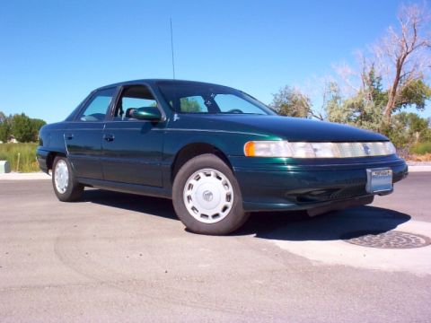 1995 Mercury Sable - Just relaxing.