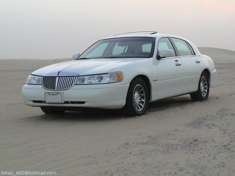 2002 Lincoln Town Car - August / 2004