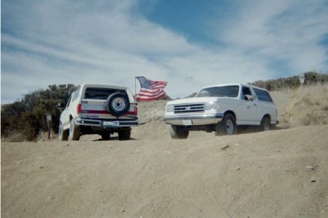1990 Ford Bronco - Thats clarko w/ flag