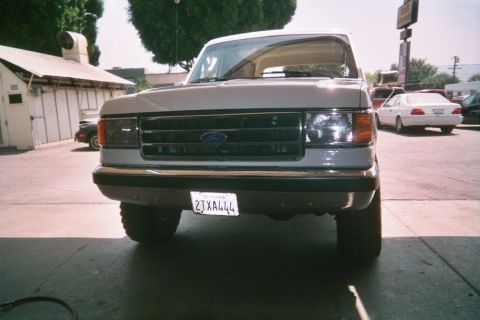1990 Ford Bronco - This is before