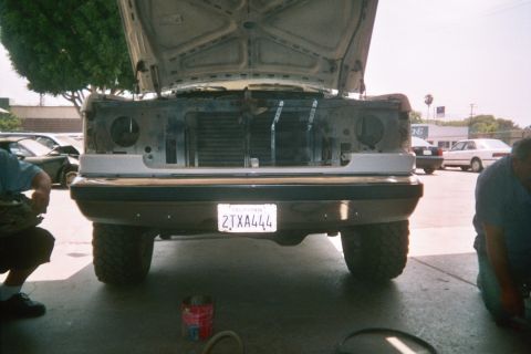 1990 Ford Bronco - This is what you have to do to change the corner lights, what a pain!