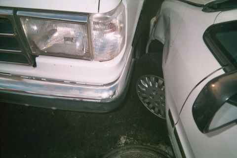 1990 Ford Bronco - And that pushed him into me!