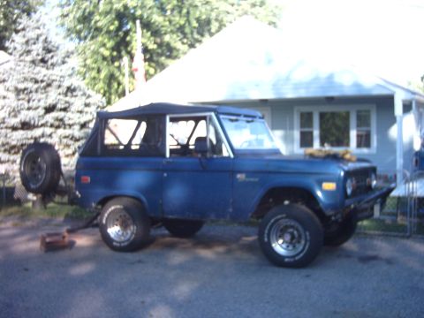 1976 Ford Bronco - With the new Soft Top