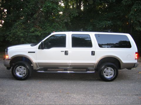 2003 Ford Excursion - Before bigger tires