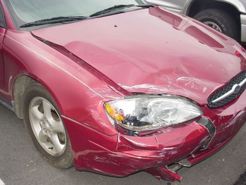 2001 Ford Taurus - corner overall view