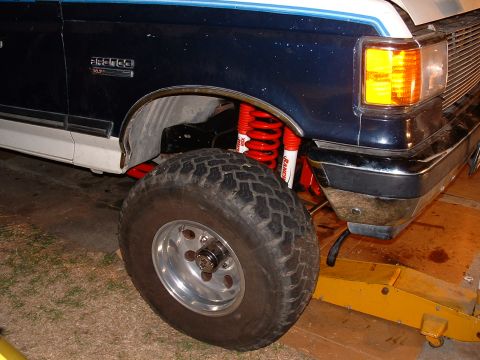 1990 Ford Bronco - Front view of a 1990 Ford Bronco showing its lift kit and Ranch shocks.