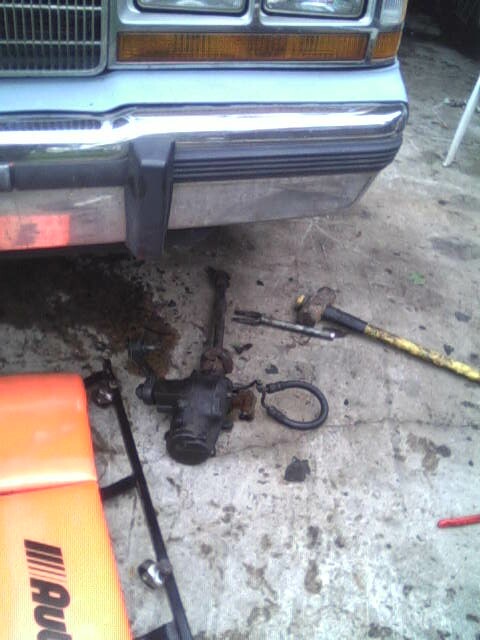 1987 Lincoln Town Car - gear box.. but not for the Towncar, for the CV