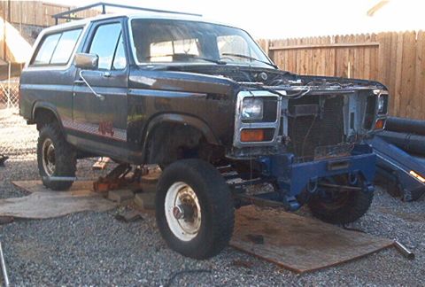 1986 Ford Bronco - I'm hoping the wheel offsets are why it looks so tight inside the wheelwells. I'm going to run it regardless.