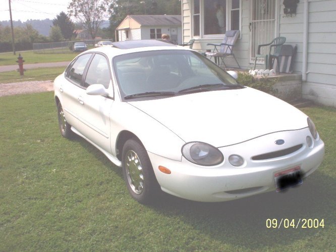 1997 Ford Taurus “Speedy”