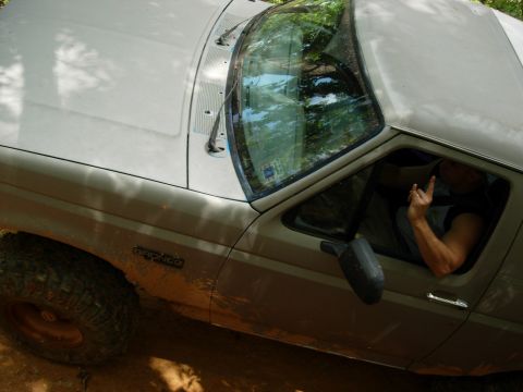 1995 Ford Bronco - word.