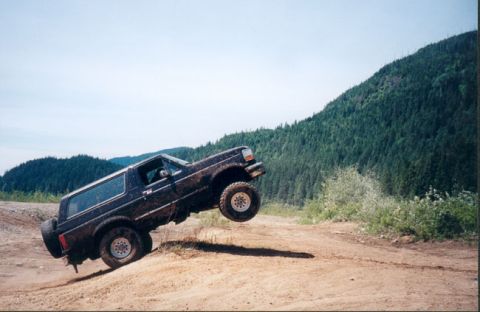 1993 Ford Bronco - air time