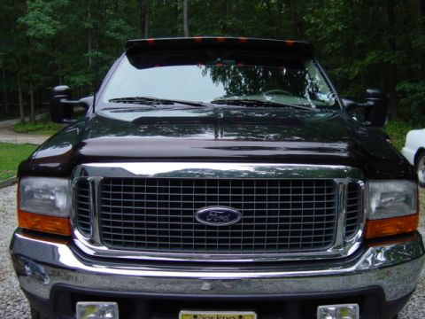 2000 Ford Excursion photo