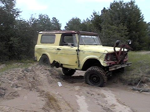 1969 International Scout 800 “Blinder”