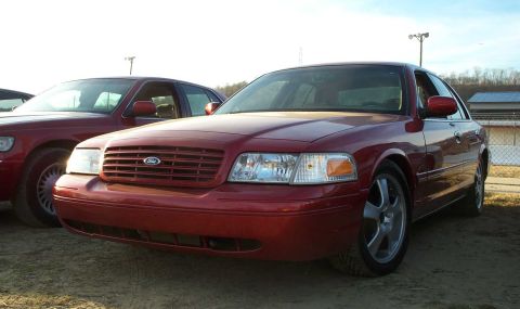 1998 Ford Crown Victoria - One more picture of the Panther.