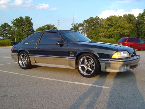1989 Ford Mustang photo