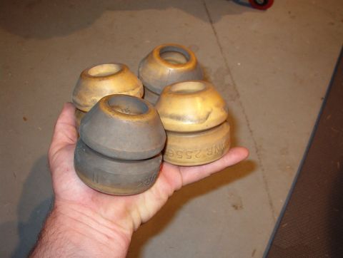 1983 Ford Bronco - SOLD Axle bumpstops for RR