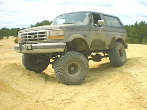 Sand Pits - 1995 Ford Bronco