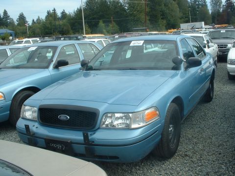 1999 Ford Crown Victoria - Retired '00 Seattle Police Crown Victoria. Note the '01-04 honeycomb grille.