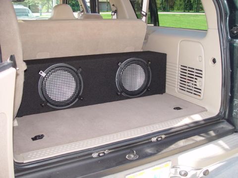2001 Ford Excursion photo