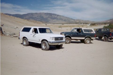 1990 Ford Bronco - My BlancoBronco & Emmett (MudMad)& Matt f-250