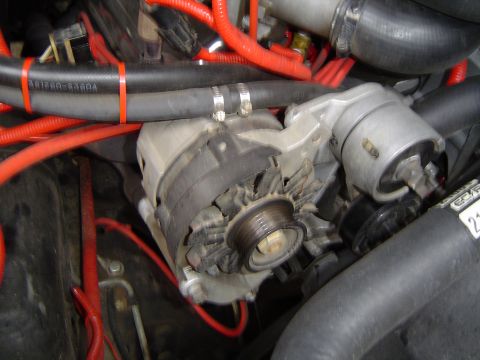 1989 Ford Bronco - Took off the belt