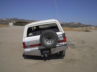 1988 Ford Bronco - Rear shot of Cam on the flex obstacle.
