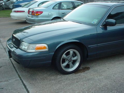 1998 Ford Crown Victoria photo
