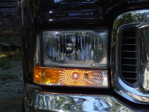 2000 Ford Excursion photo
