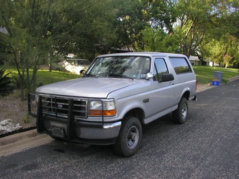 1996 Ford Bronco photo