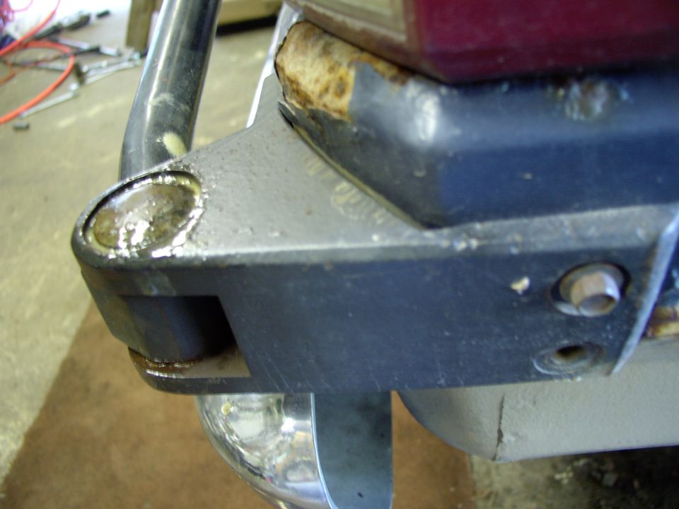 The shape of things to come. I busted the lower bolt off the year I bought the Bronco. Well there was more of the same to come.