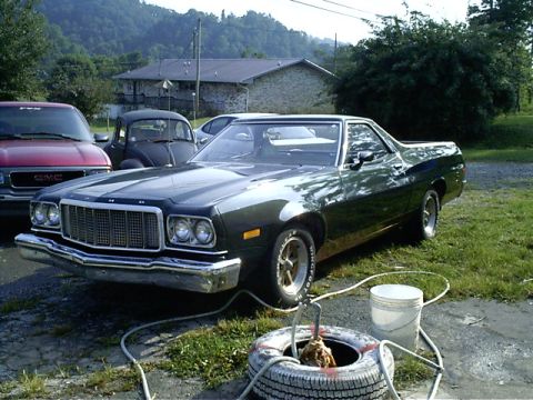 1975 Ford Ranchero photo